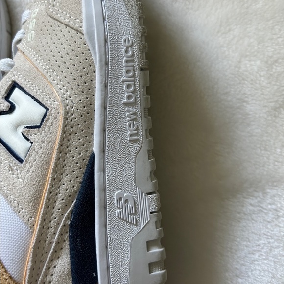 New Balance 550s Size 7.5 - Picture 5 of 5